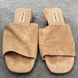 Steve Madden Beige Suede Mules